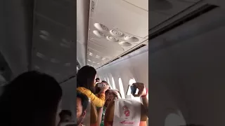 Air India plane window breaks in the air  Passengers praying  and cry 2018