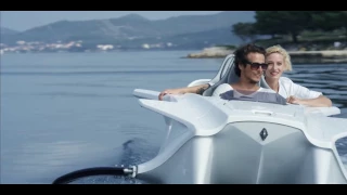 Quadrofoil   Amazing Electric Hydrofoil of the Future- электрогидроцикл на подводных крыльях