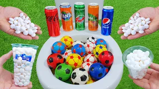 Football VS Coca Cola Zero, Fuse Tea, Fanta, Fruko, Pepsi and Mentos in the toilet