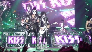 Kiss - I Was Made for Lovin' You - Torino, PalaAlpitur - 15 May 2017