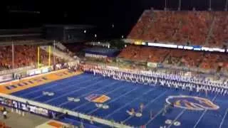 #BoiseState entering Albertsons Stadium.