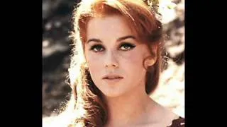 ♫Can't Help Falling In Love♫ ~ Elvis Presley ~ Feat. Ann❤Margret