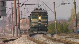 Тепловоз 2ТЭ10У-0156 с пригородным поездом "Рузаевка - Ужовка"