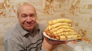 Готуємо млинці з черешнями і сюрпризами.