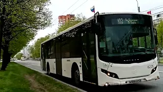 Автобус 2164 по маршруту 93 обгоняет Автобус 6225 по маршруту 102|Санкт-Петербург