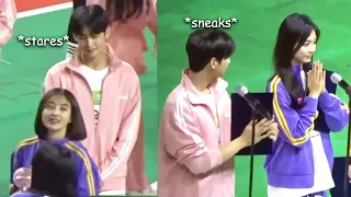 Eunwoo's awkward attempts on making the 'first move' on girls