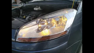 Change headlight or main beam bulb on Citroen C4 Grand Picasso