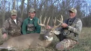The Brow Tines On This Big Buck | World Class Whitetail Deer Hunting Ranch | 300 Inches Monster buck