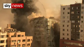 Media building in Gaza collapses after Israeli airstrike