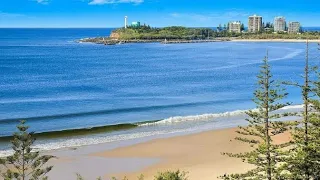 Mooloolaba Beach Walk & Talk | Queensland Tour