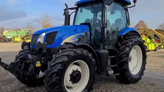 BV23921 New Holland TS115A