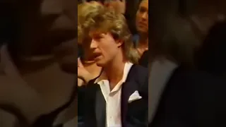 Look! There’s Andy Gibb! 1981 AMAs #shorts