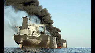 Top 10 Giant Oil Tanker and Container Ships Crash on Large Waves In Storm