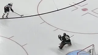 Fleury saves penalty shot, crowd ERUPTS!