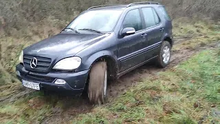 Walka z agresywna glina  Mercedes Ml270 w163 off-road 4x4