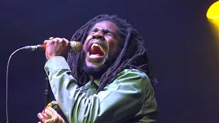 Chronixx and Zinc Fence 'Skanking Sweet' SNWMF June 16 2017