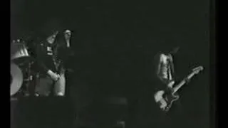 The Ramones - I'm Against It