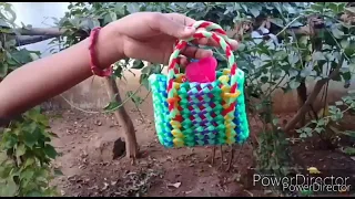 Mini basket  with 2  wire  handle  making