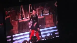 PSY x Madonna x Gangnam Style x Give It To Me Madison Square Garden Nov.13.2012