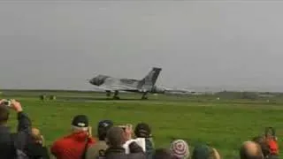 Vulcan XH558 Leuchars Airshow 2008