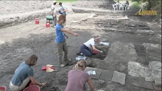 Le trecento monete della villa romana di San Basilio: in "diretta" dallo scavo archeologico