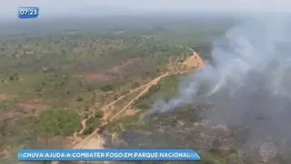 Chuva intensa ajuda controlar incêndio do Parque Nacional da Chapada dos Veadeiros