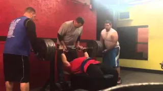 515 bench press RAW