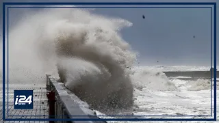 Israel converts power of waves into clean energy