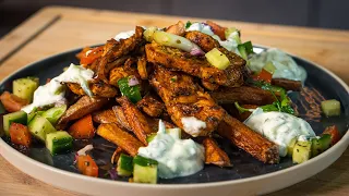 Saftiges Gyros aus der Pfanne mit Pommes, Salat und Tzaziki  I @BerndZehner kocht mit Hoffmann