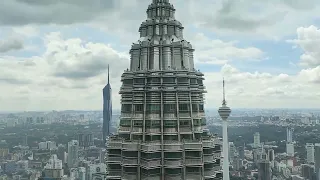 PETRONAS TOWERS, KUALA LUMPUR: LOOKING DOWN ON SKYSCRAPERS