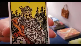 How-To Tarot - The Empress - How does The Empress manifest in your life?