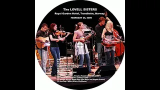 Lovell Sisters "Blowin' Away" – Live at Royal Garden Hotel, Trondheim, Norway