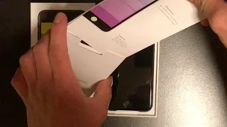 iPhone SE   2020 Unboxing