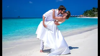 4K video Свадьба на Мальдивах Фотограф Lovestory (фрагмент) Sun Syam Vilu Reef