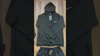 Рашгард 5 в 1 Nike