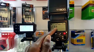 How to connect a Godox X2T Trigger with a speedlight.