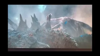 Mothra dies for godzilla 😢😭😭😢❤💔💔💔(love is gone)