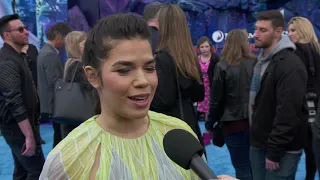 How to Train Your Dragon The Hidden World LA Premère - Itw America Ferrera (official video)