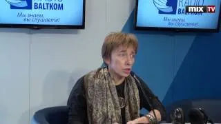 Правозащитница Оксана Челышева о обстановке в Украине программа "Разворот". MIX TV