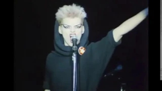 NINA HAGEN "ZARAH" LIVE HELSINKI 20/12/1983 (video)