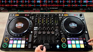 PRO DJ DOES COOL MIX ON THE DDJ-1000 - Creative DJ Mixing Ideas for Beginner DJs