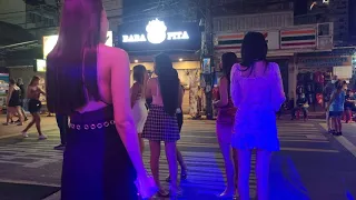 walking street Bangla Road Phuket  beautiful girls (Richy Bar)