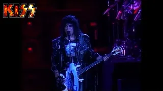 Kiss - War Machine ( Live At Budokan Hall 1988 )