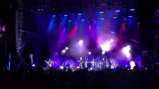 Godsmack Crying like a bitch