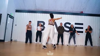 How to dance Reggaeton