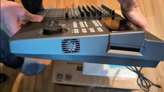 SONY's obscure Multitrack MiniDisc recorder from 1997: Unboxing my new MDM-X4 Mk2