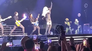 Shania Twain “Man I Feel Like A Woman” Charlotte, NC part 1 (6-28-2023)