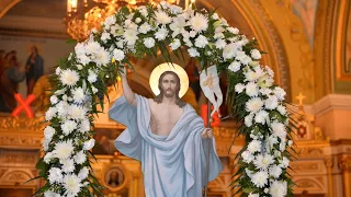 Христос Воскресе!  Пасхальная ночь в Свято-Духовском соборе Херсона. (Архиерейский хор)(2019)
