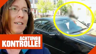 Respektloses Verhalten: Frau ignoriert Anweisung vom Ordnungsamt! | Achtung Kontrolle | Kabel Eins