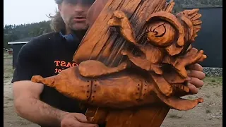 AWESOME Chainsaw wood Carve --- Marvin the Martian - Asmr